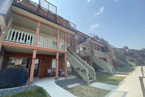 105-1744 Henderson Highway