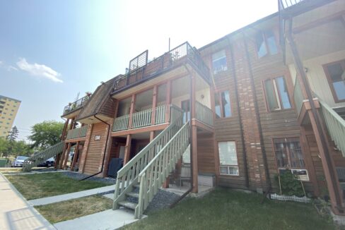 710 Regent Avenue West