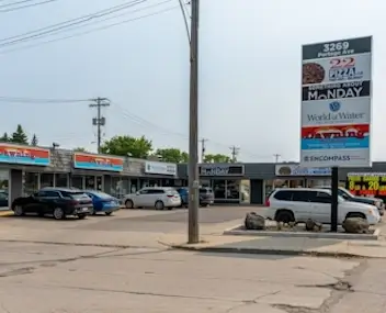 3269 portage avenue property photo